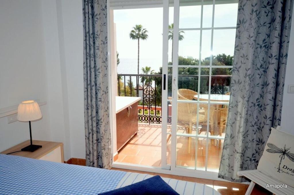 La Amapola, A Little Oasis With Sea View, 200 Meters From The Beach. Nerja Bagian luar foto